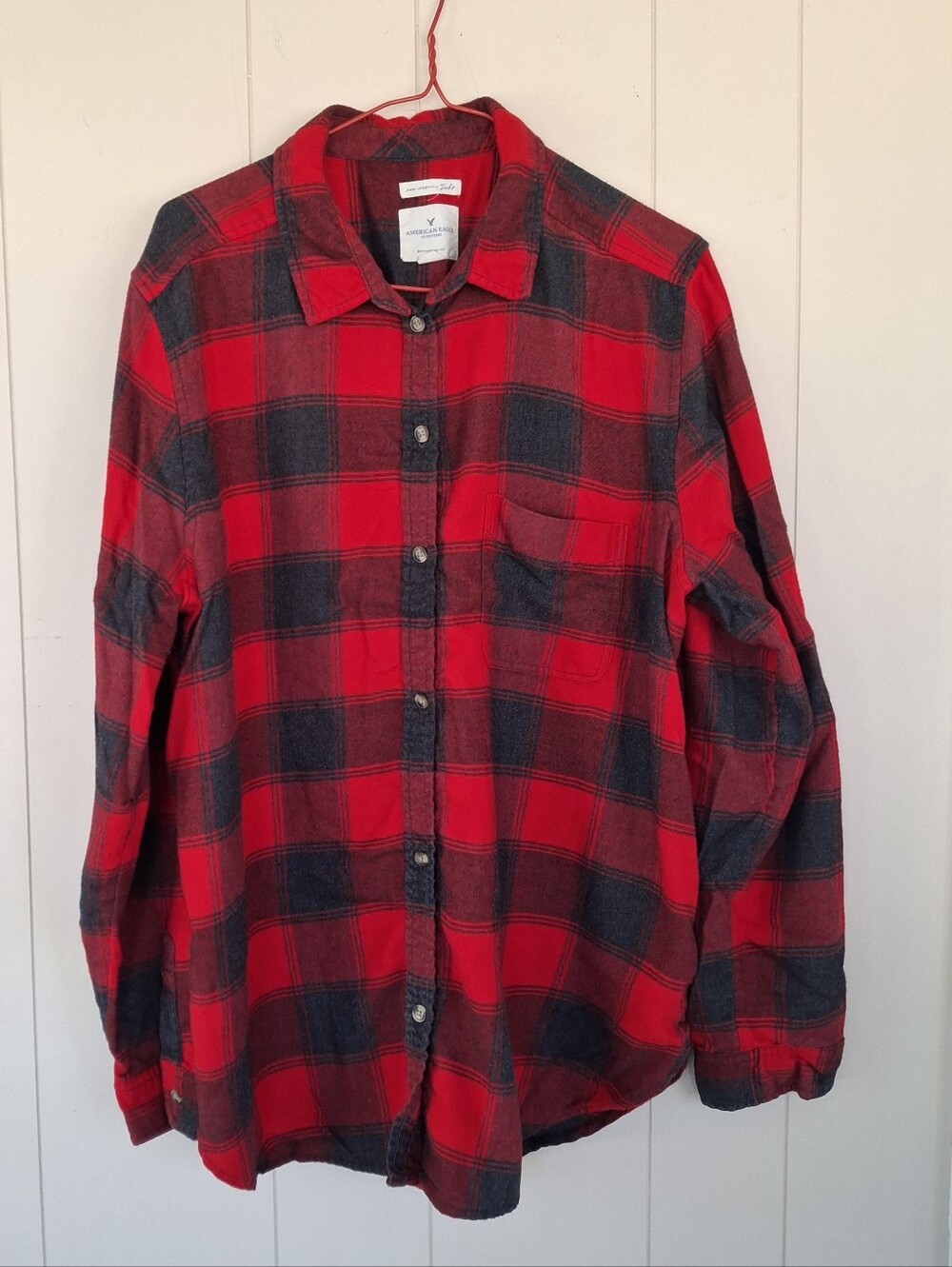 American Eagle XL Boyfriend Fit Red Plaid Button Down Shirt